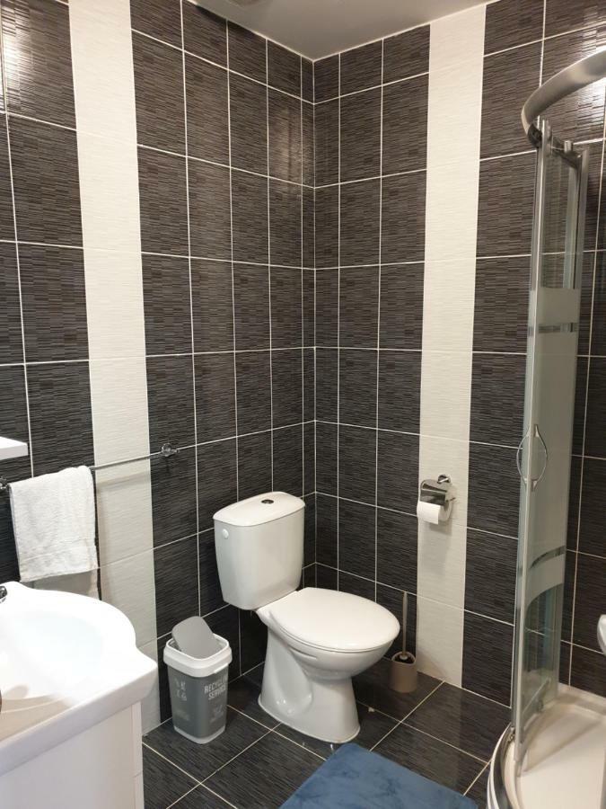 Apartman Majetic Otočac Exterior foto